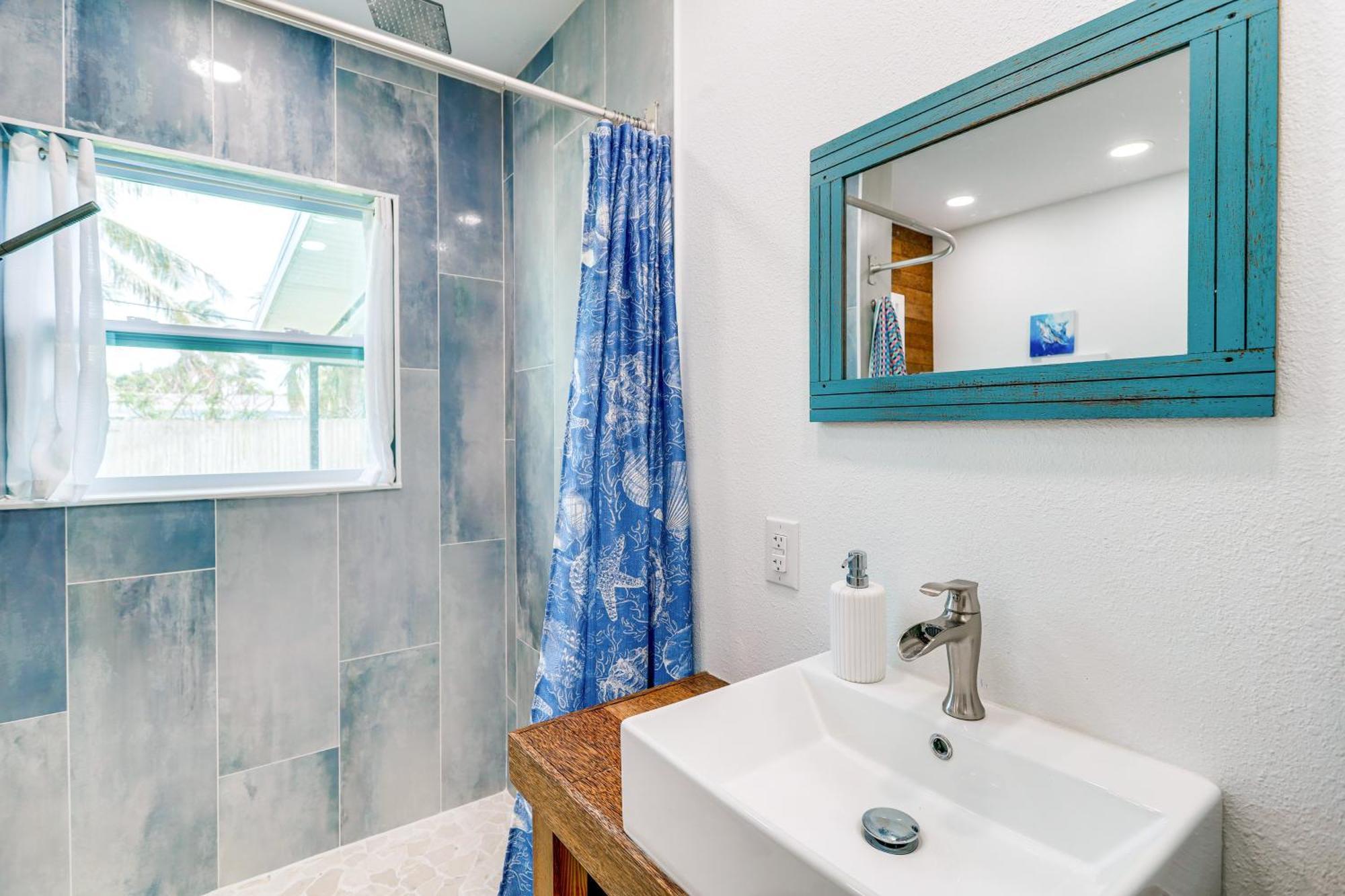 Pet-Friendly Cocoa Beach Home Walk To Beach! Ngoại thất bức ảnh