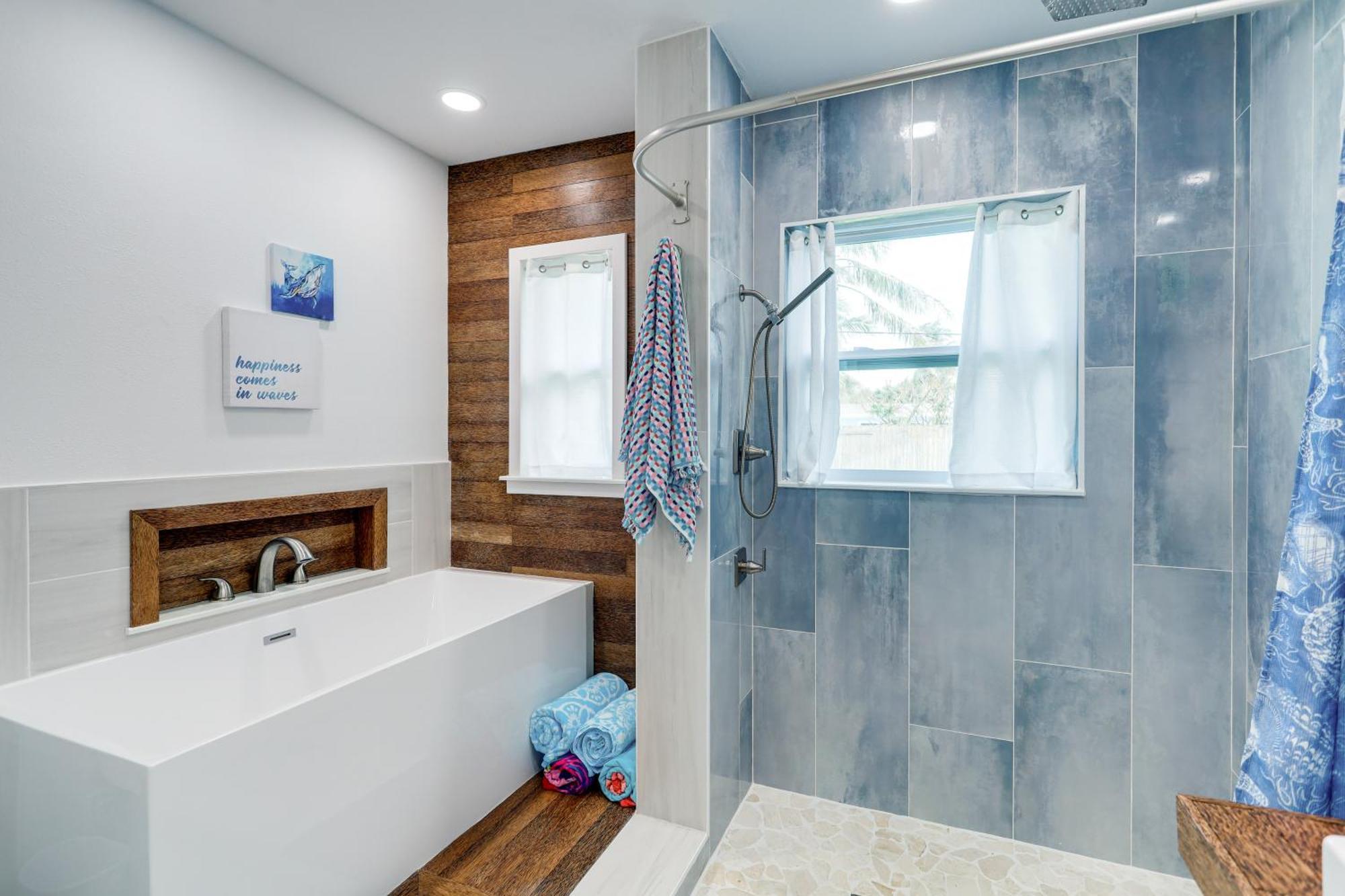 Pet-Friendly Cocoa Beach Home Walk To Beach! Ngoại thất bức ảnh